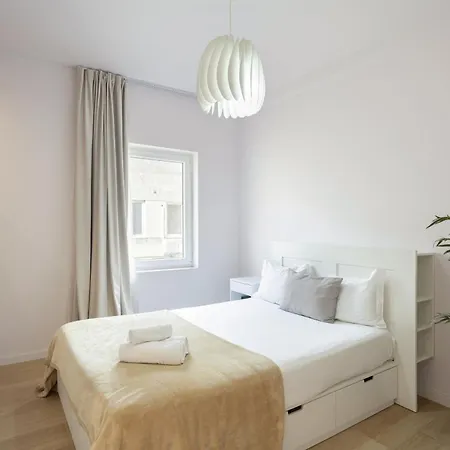Apartment Marques De Pombal Grand Prestige By Homing Lisbon