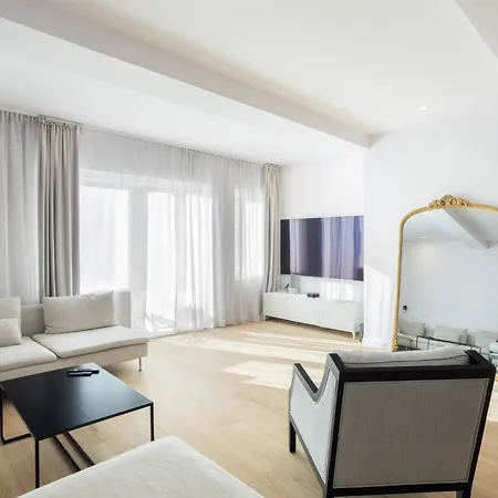 Marques De Pombal Grand Prestige By Homing Apartment
