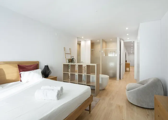 Marques De Pombal Grand Prestige By Homing *